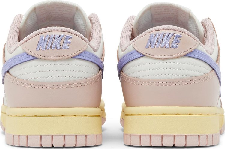 Nike Dunk Low 'Pink Oxford'