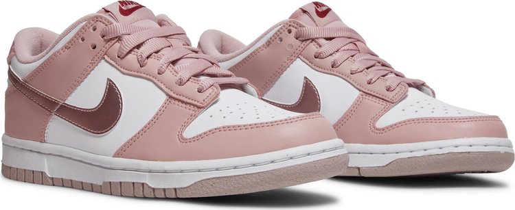 Nike Dunk Low 'Pink Velvet'