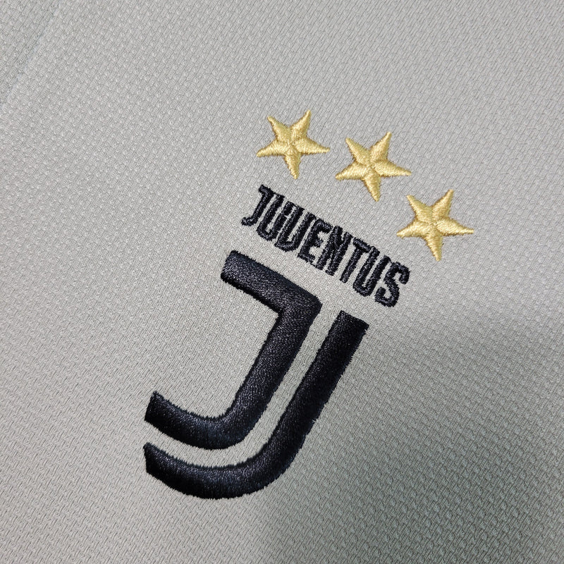 Camisa Juventus Reserva 18/19 - Versão Retro